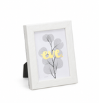 Gelati White by Eve photo frame in white high-gloss resin with softly rounded raised edges