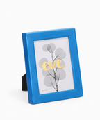 Gelati Blue by Eve photo frame in vibrant blue high-gloss resin with softly rounded raised edges